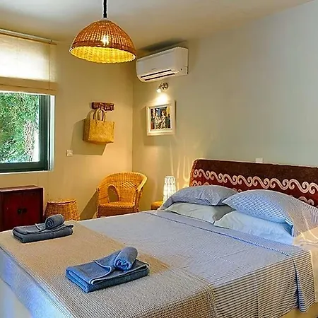 Вилла Sleeps 6 Pool Air Con Wifi