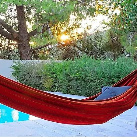 Sleeps 6 Pool Air Con Wifi Миния