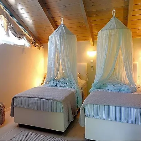 Sleeps 6 Pool Air Con Wifi Вилла *