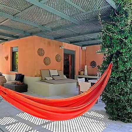 Вилла Sleeps 6 Pool Air Con Wifi Миния